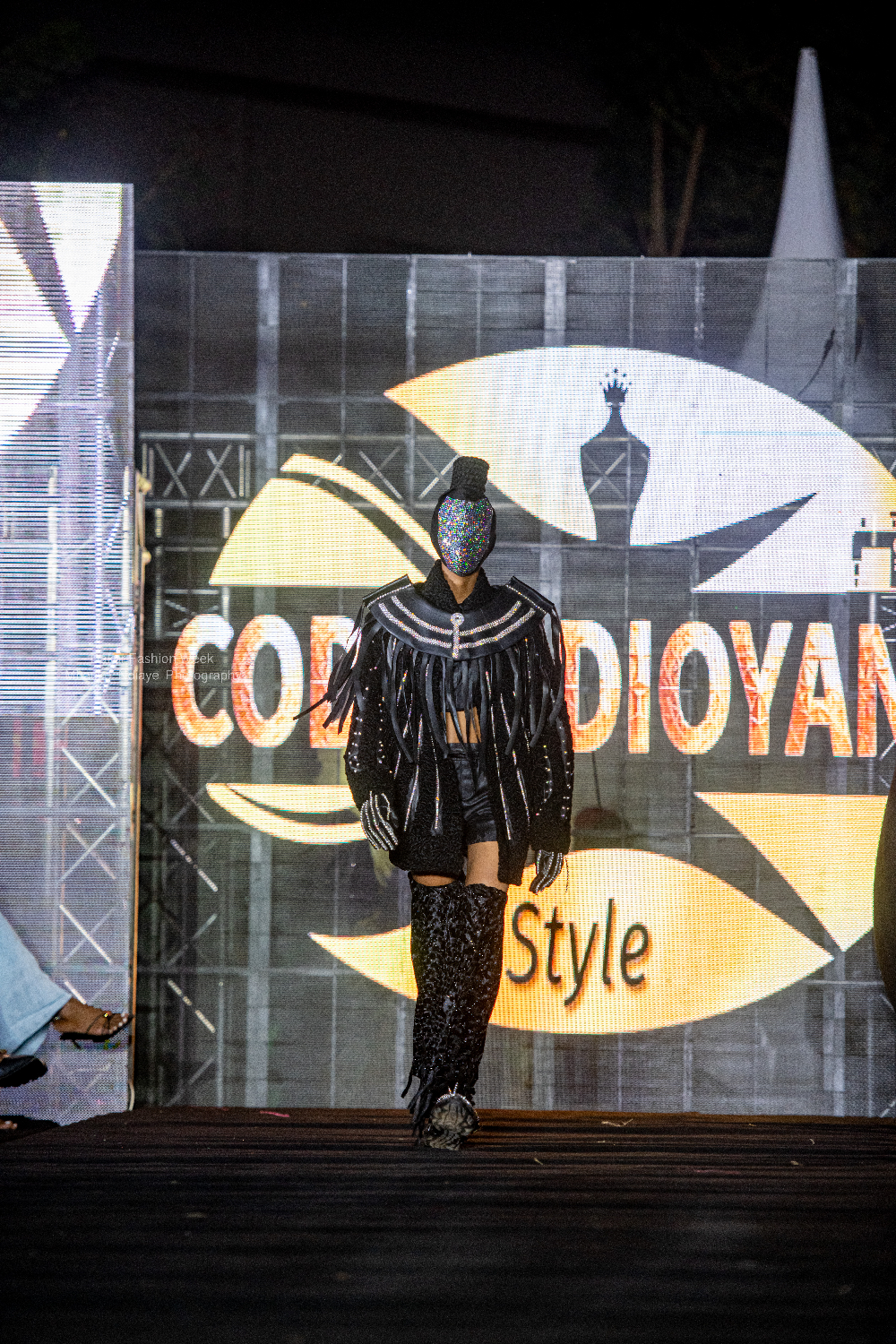 Code & Dioyana Style