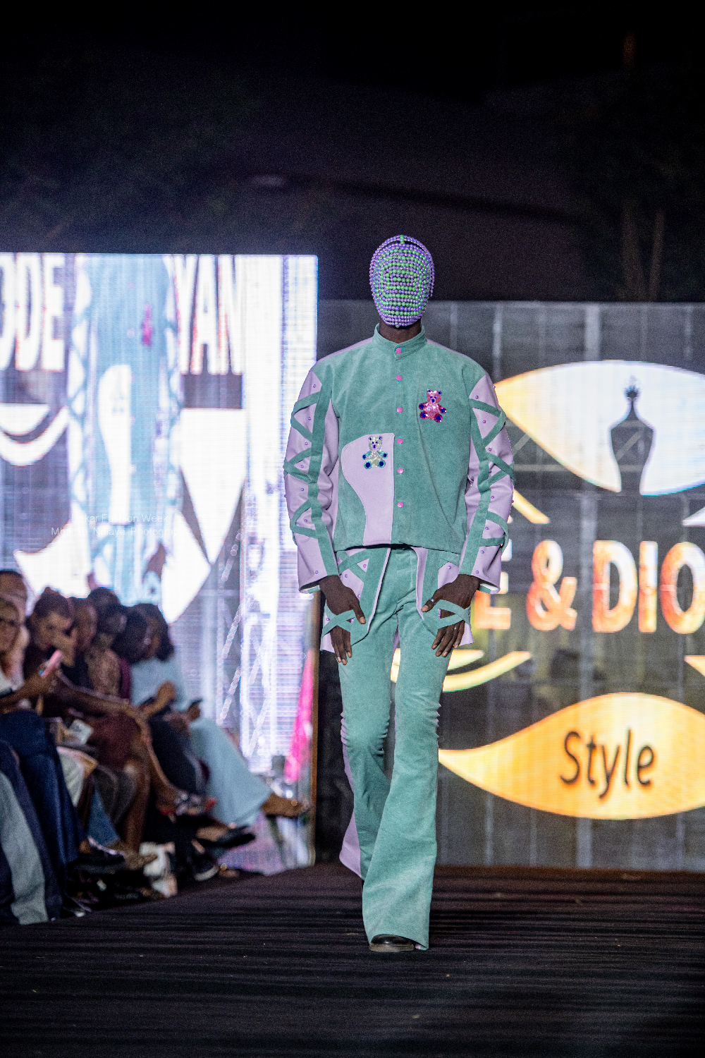 Code & Dioyana Style